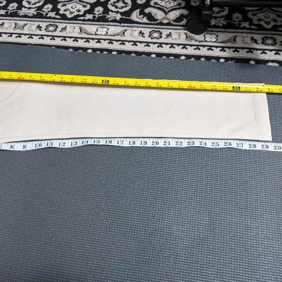 💰SOLD!!!💰BCBGMaxAzria Cream Mason Leggings - Picture 9 of 10